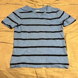 Boy’s Gap Kids Size Small Blue Stripes Shirt